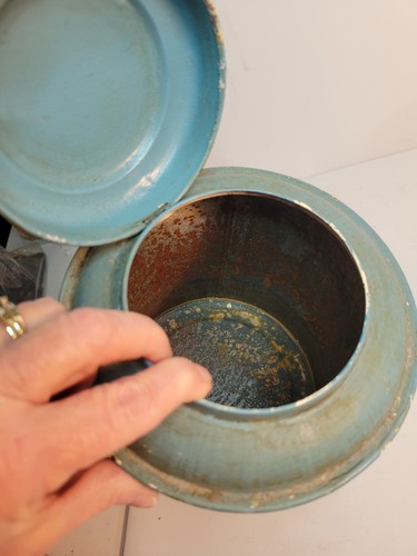 Tin can with hinged - with, teal